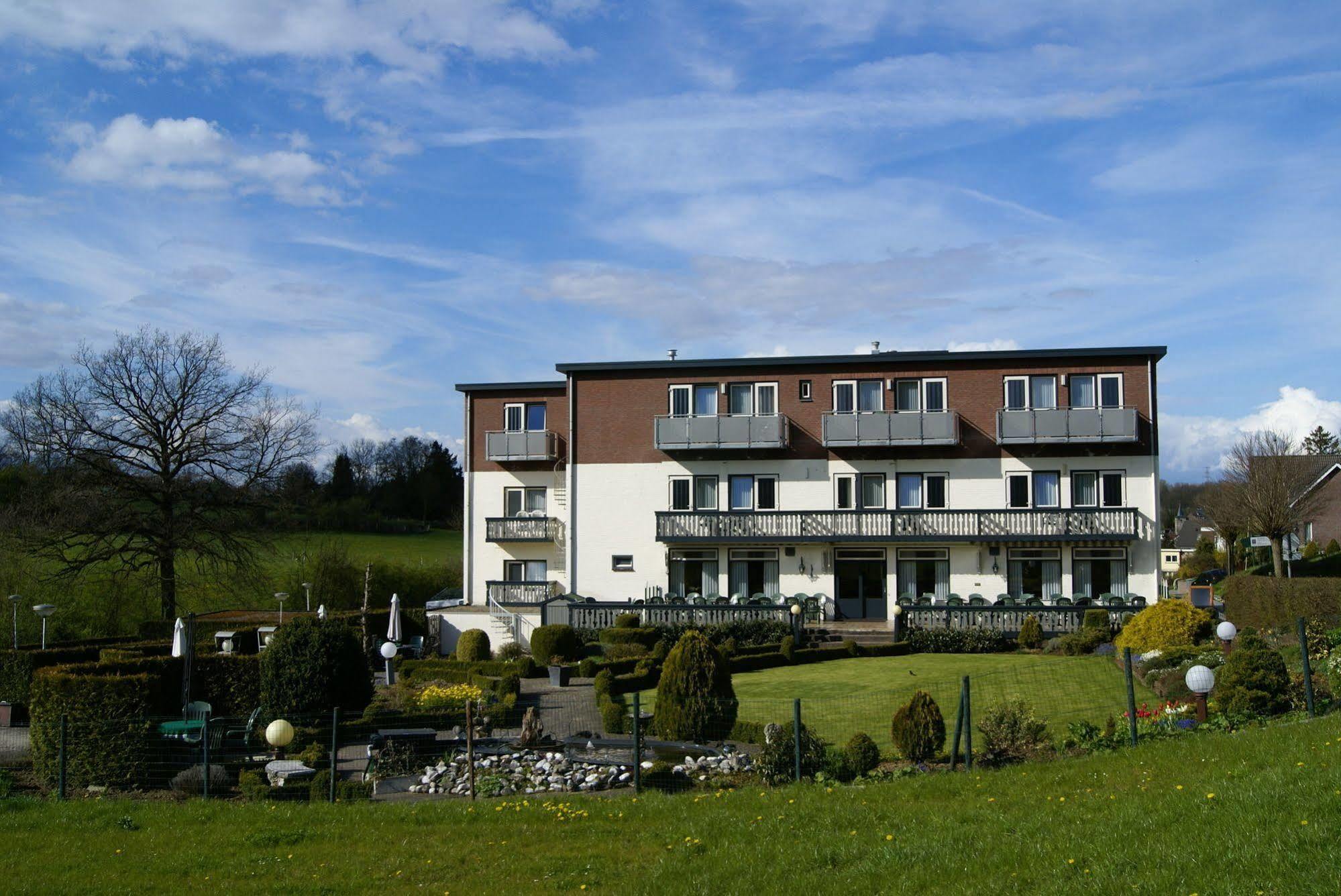 Hotel Bemelmans Schin op Geul Exterior foto
